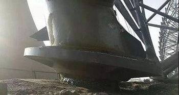 恒运晟日照钢结构工程198m跨度管桁架结构滑移卸载成功